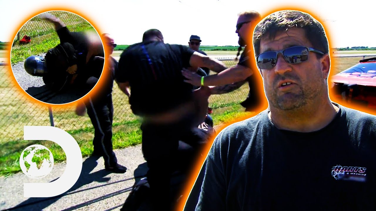 Larry Larson and Bobby Ducote Throw Punches Post-Race | Street Outlaws: No Prep Kings