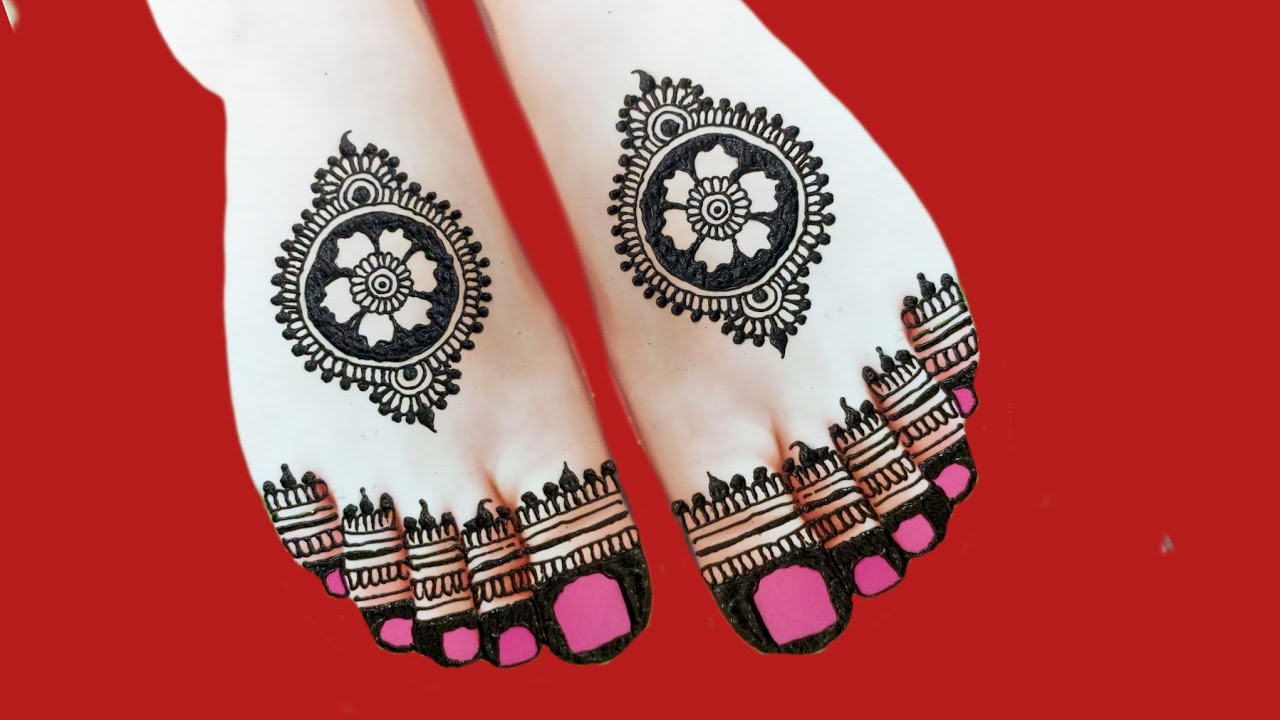 Holy special easy mehndi design for legs  / Pairon ki mehandi design simple