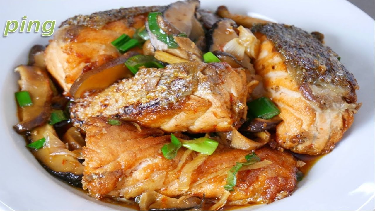 Gebratener Lachs mit Pilze/Fisch nach chinesischer Art/Einfach asiatisch kochen