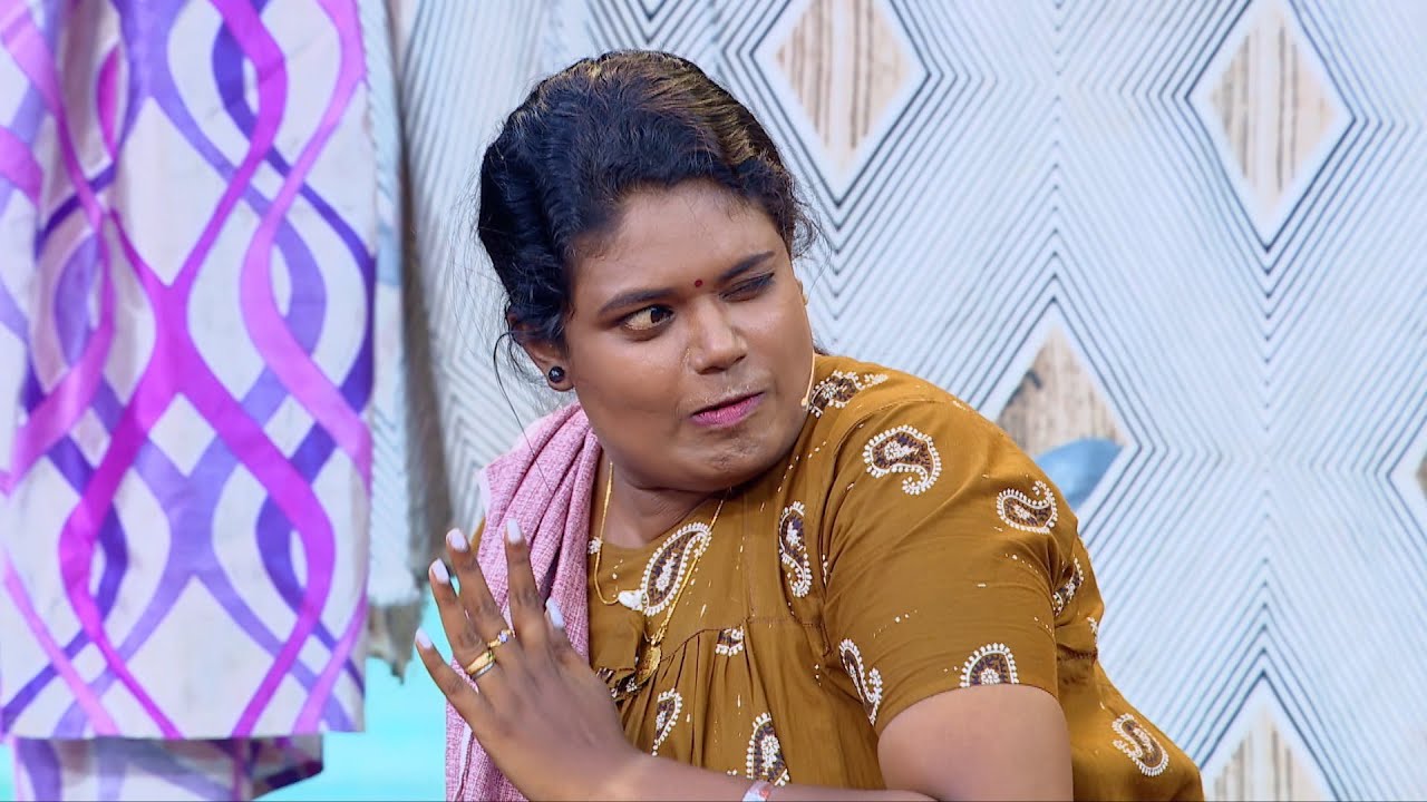 അയലത്തെ സുന്ദരി എന്റെ 'പ്രഭാകരൻ'കൊച്ചേട്ടാ...!!!