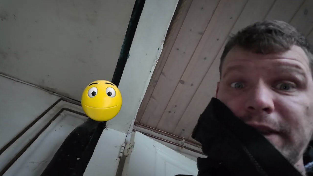 Er det her et Lor** Hus? Toilet Test - Danmarks 