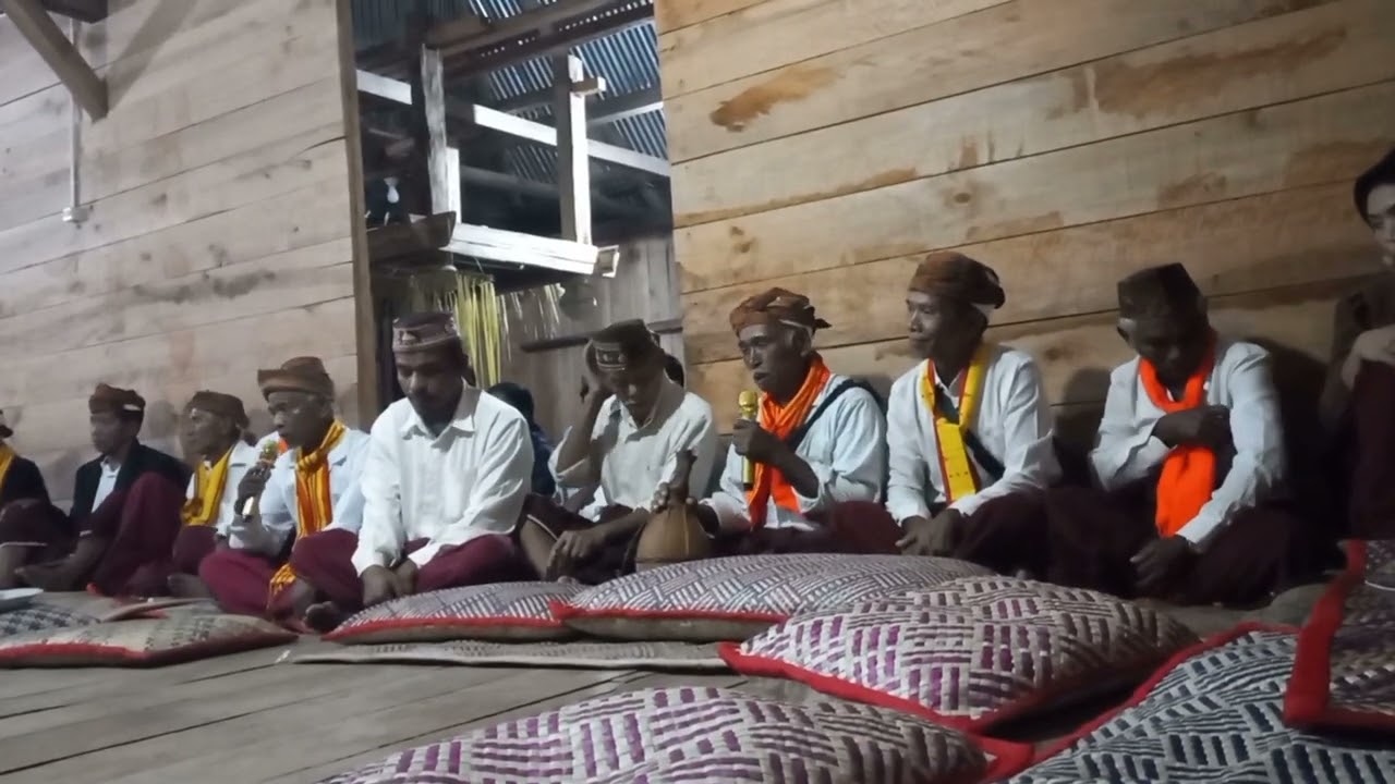Rumah Gendang Lelit dan Budaya Manggarai dalam acara We'e mbaru tanpa edit