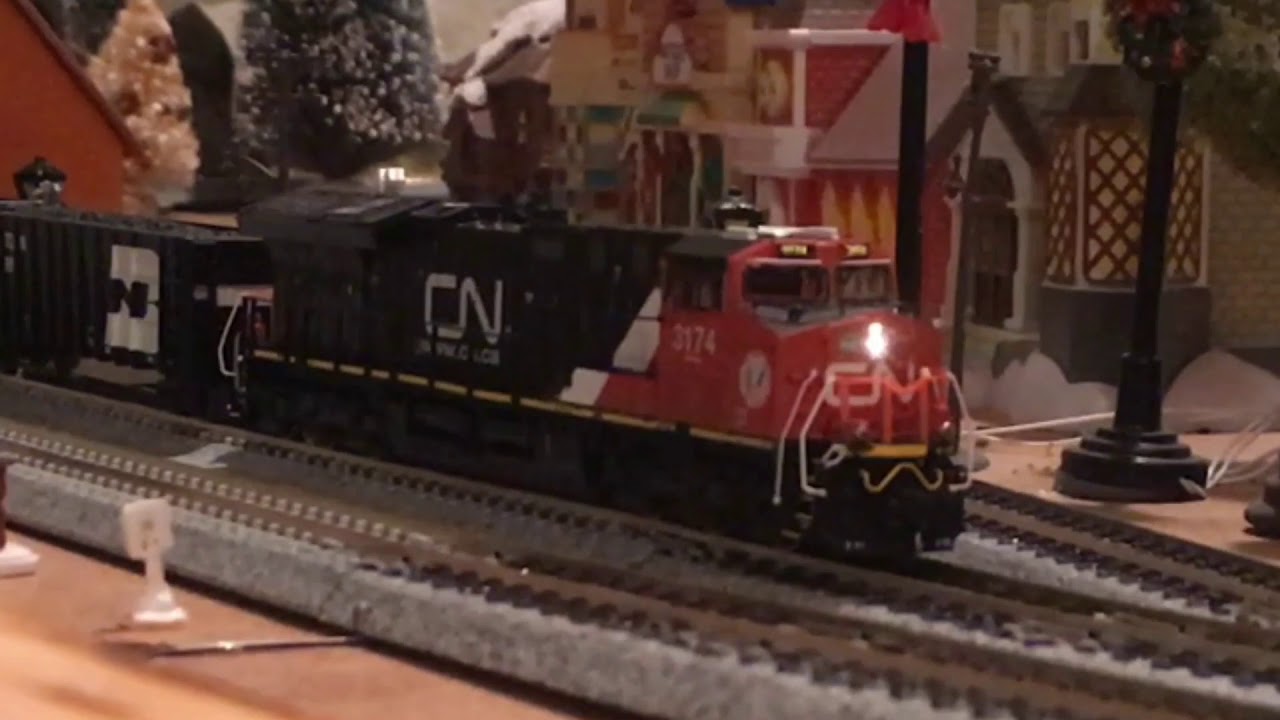 Brand new N scale CN Gevo tier 4 ES44TC DCC and sound Part 1