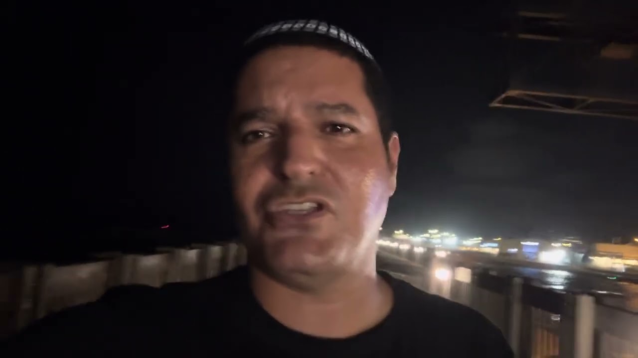 ואני כלום כי אני יודע שיהוה הוא האלוהים ואין עוד מלבדו