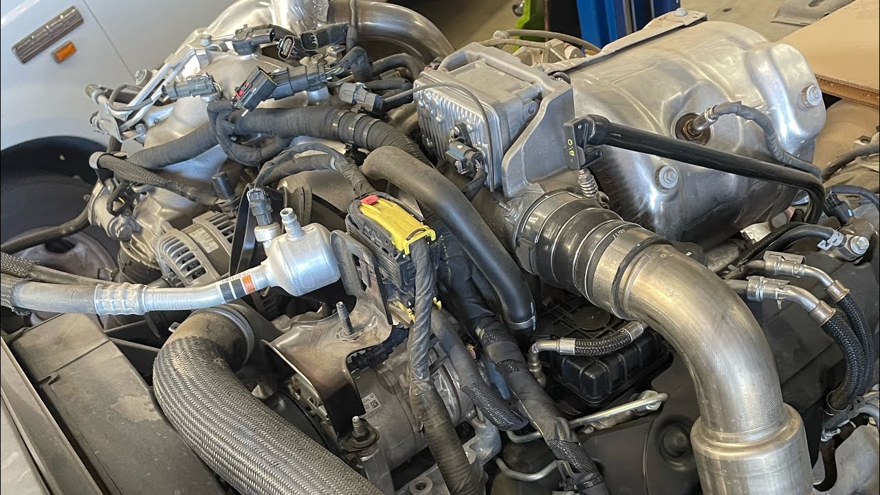 2018 Duramax L5P cab off for engine replacement.