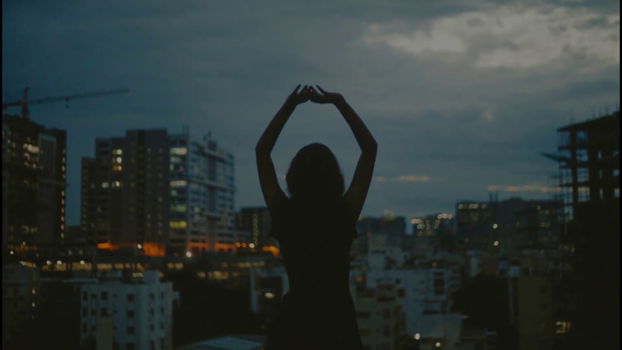 BEAUZ & JVNA - Crazy (Lyrics)