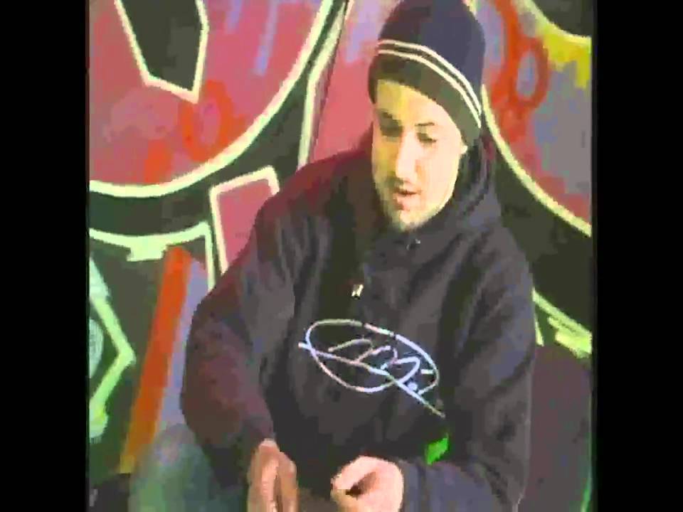 Reportagem sobre Hip Hop Portugues (Hip Hop Tuga 2004/2005) (Parte 1/2)