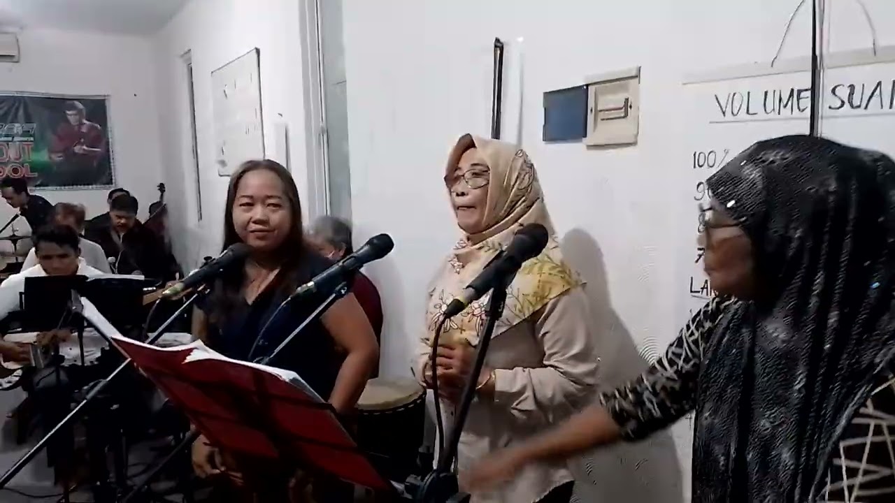 BERDENDANG  Cipt Rhoma Irama  Cover FORSA BALI  .