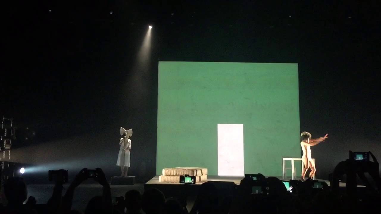 Sia - Chandelier live Moscow concert 04/08/2016