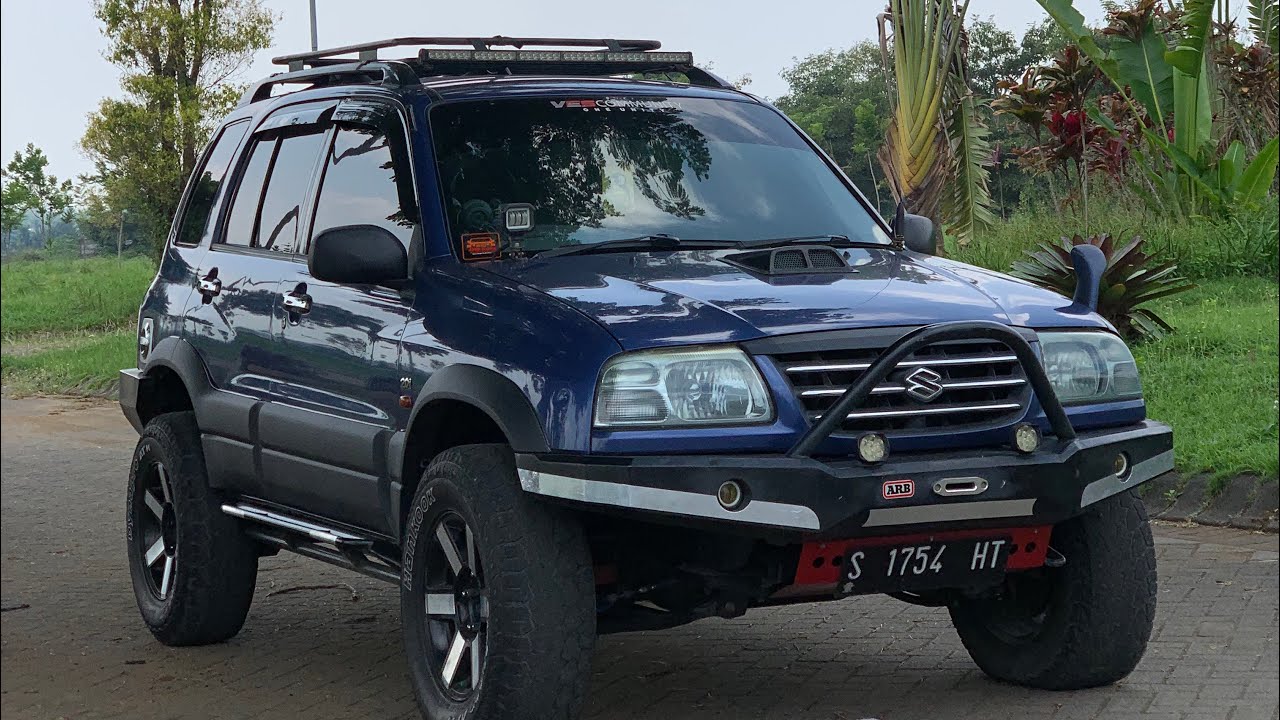 Review Suzuki Grand Escudo 2.0 Manual Tahun 2002