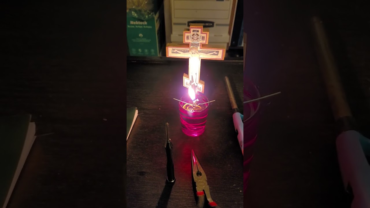 DIY wick holder
