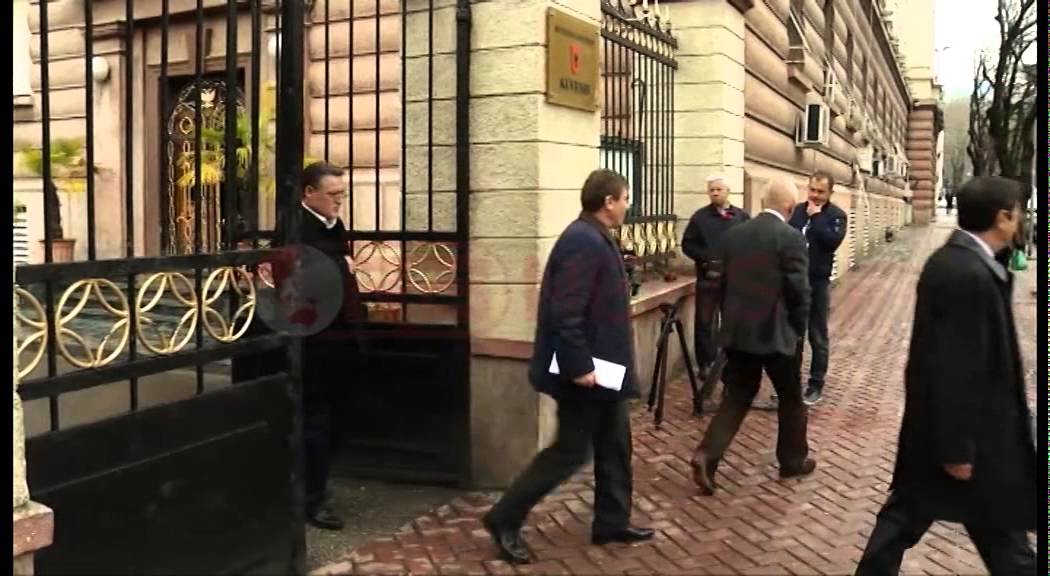 Autorizimi p&euml;r arrestimin, K&euml;shilli shtyn vendimin me k&euml;rkes&euml; t&euml; Doshit- Ora News- Lajmi i fundit-