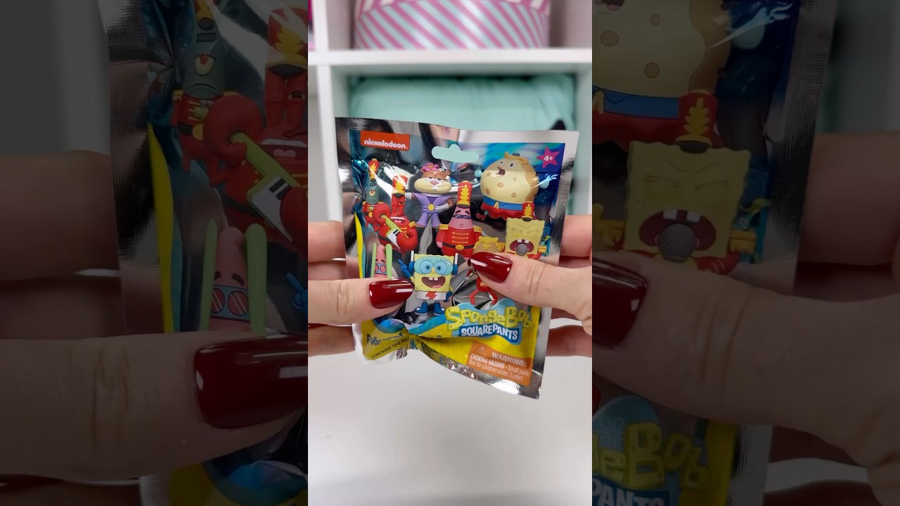SpongeBob SquarePants Figural Clip Blind Bag Opening! 