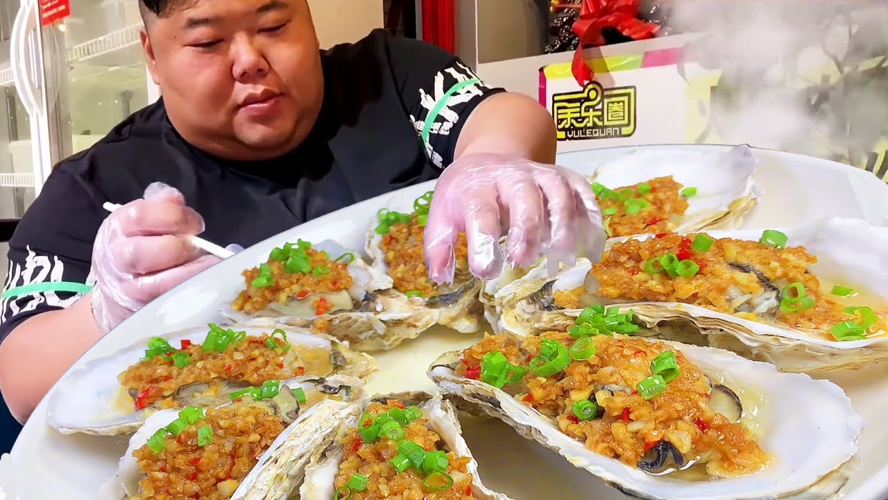 268元的海鲜大餐，大诚子下血本请猴哥下馆子，结果不买单跑了太过分！【胖猴仔】