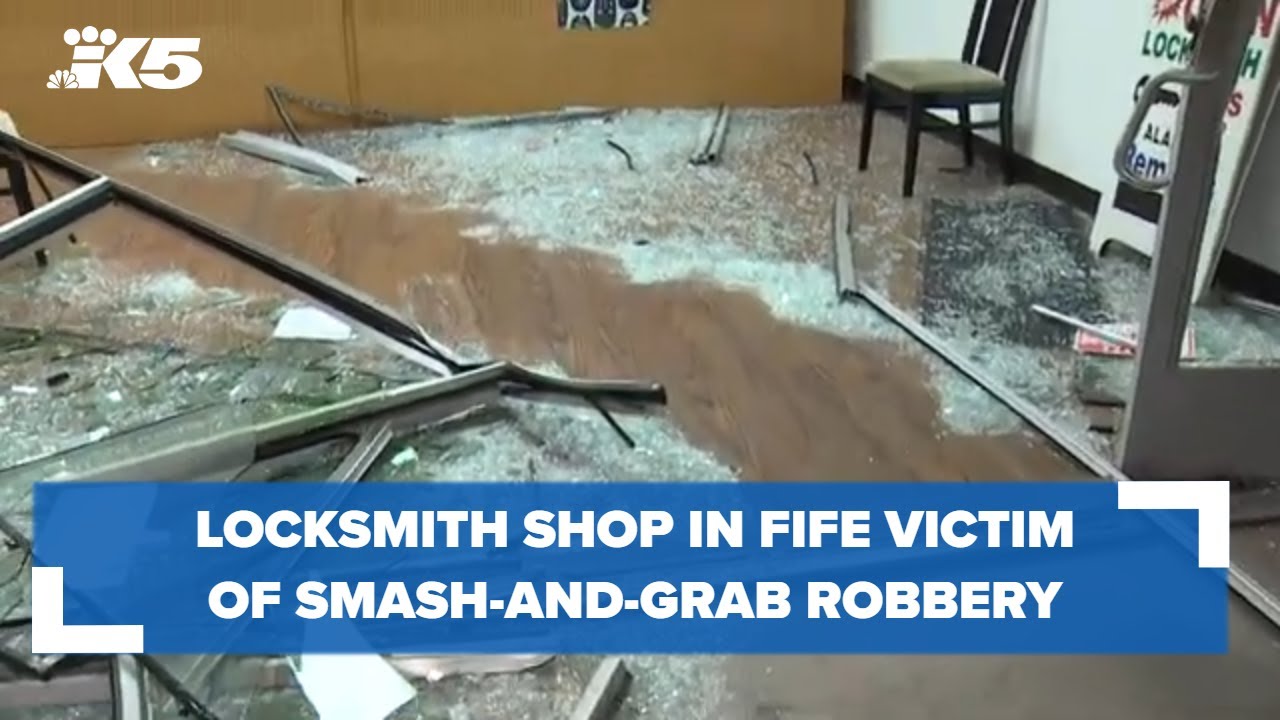 Smash-and-grab robbery at locksmith shop in Fife