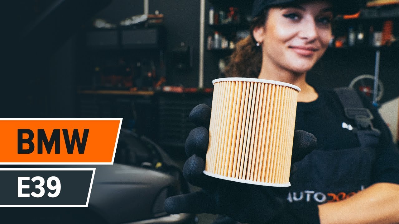 Jak wymienić filtr oleju i oleje silnikowe w BMW E39 Touring [PORADNIK AUTODOC]