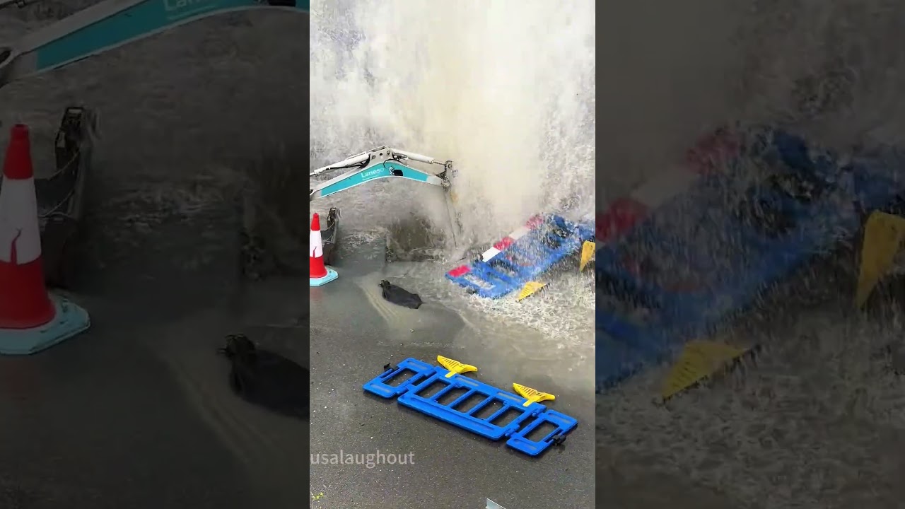 Ужасный прорыв водопровода😳😳