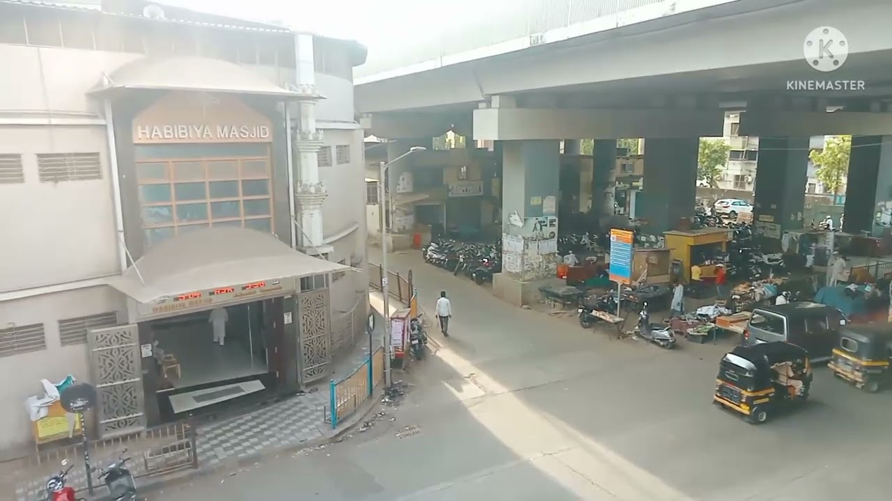 mumbai . jogeshwari . SV road