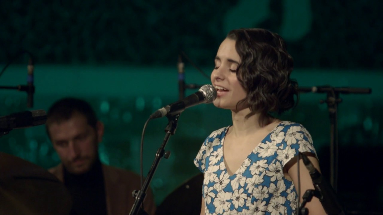 ANDREA MOTIS & JOAN CHAMORRO GRUP - CARINHOSO