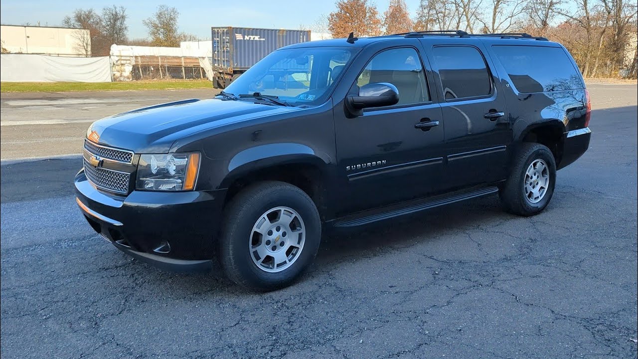 4K Review 2011 Chevrolet Suburban 1500 LT 4WD Virtual Test-Drive & Walk-around