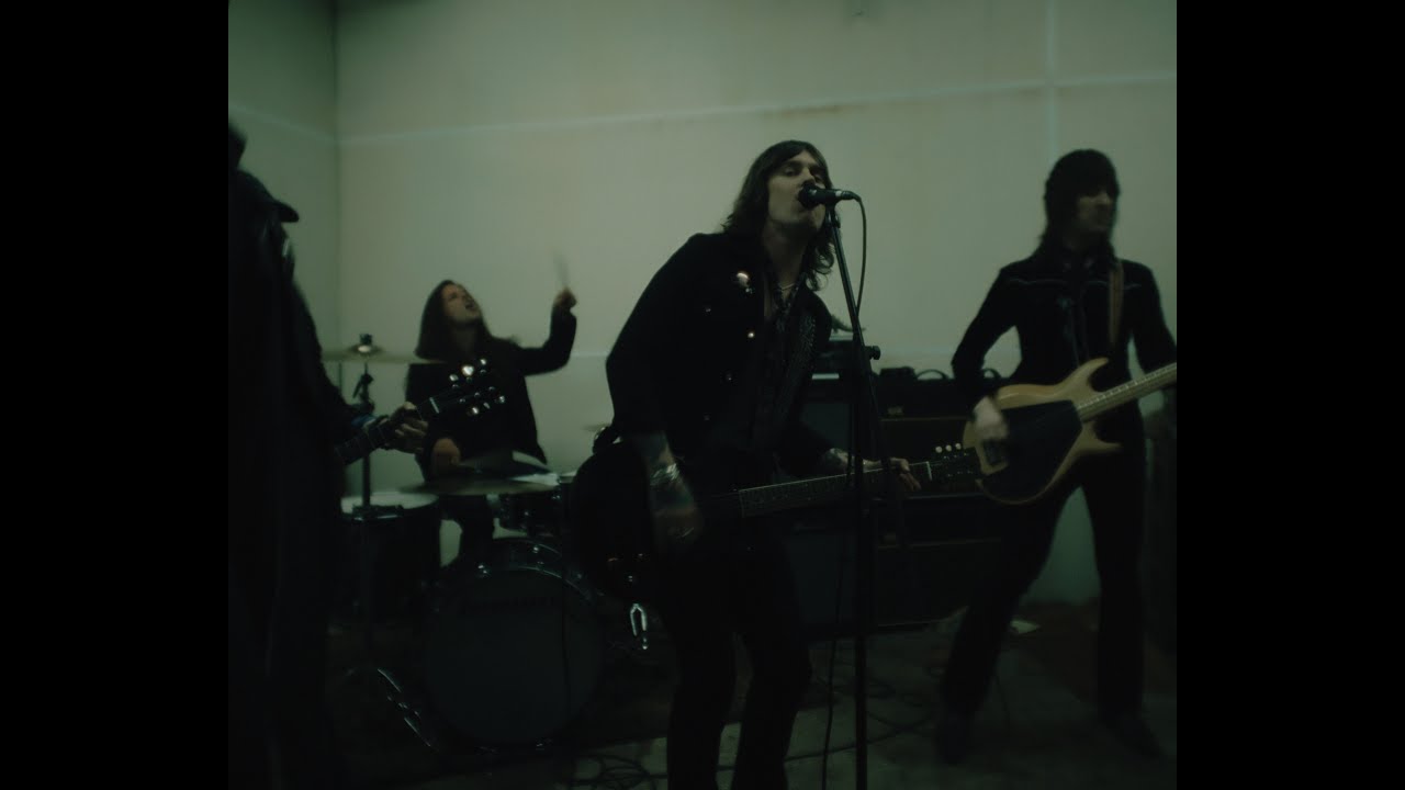 Tuk Smith & The Restless Hearts - Runnin' With the Wild Ones [Official Music Video]