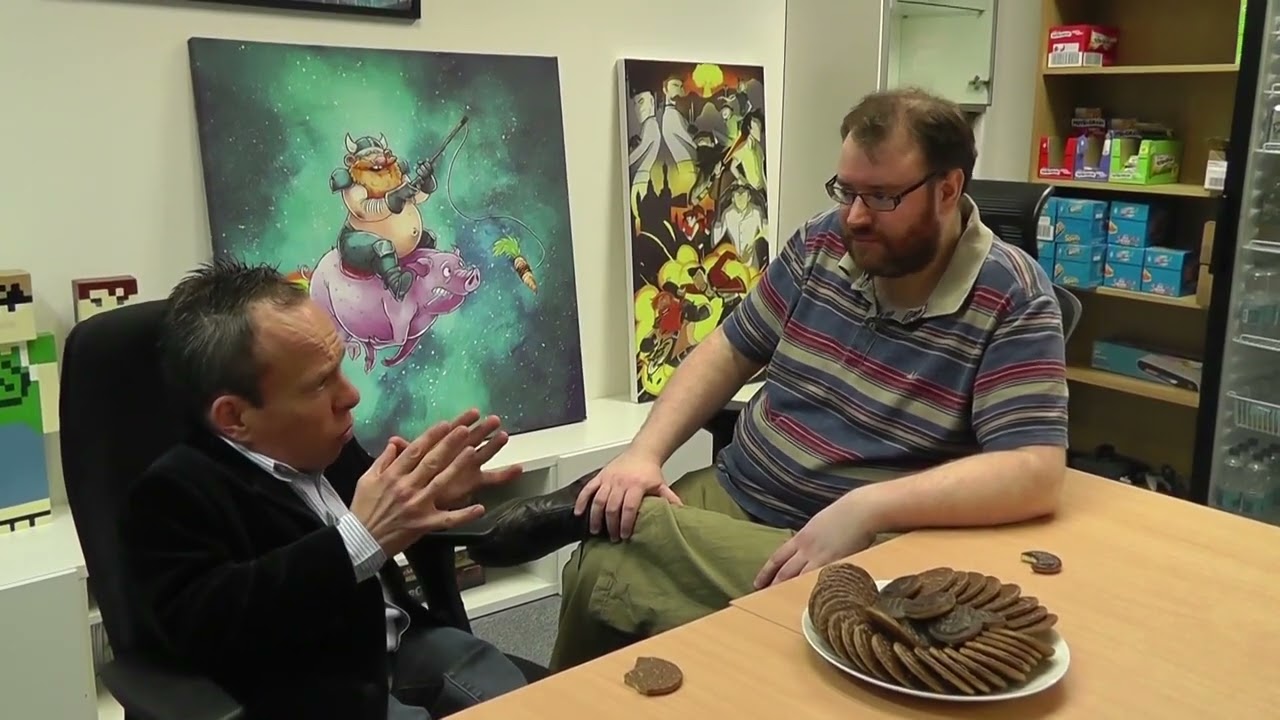 Warwick Davis pitches to Simon Lane | Dwarves Assemble