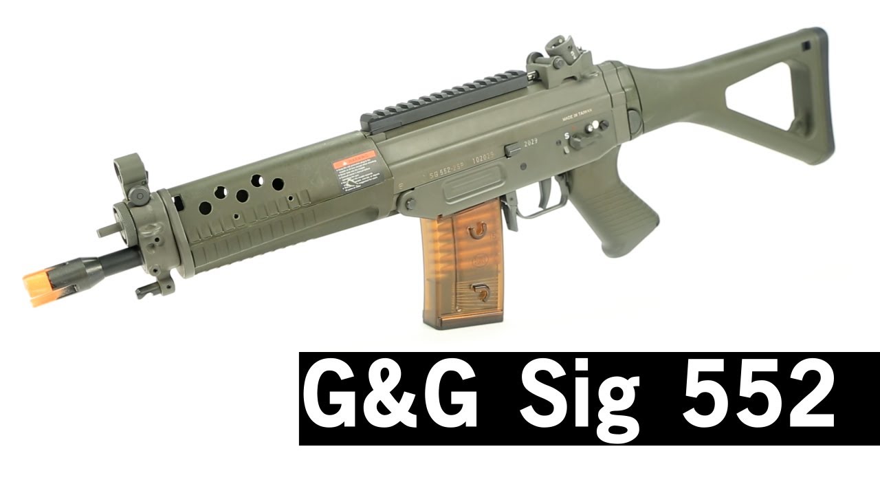 Airsoft GI - G&G Sig 552 Airsoft Gun Review with Bob the Axe Man