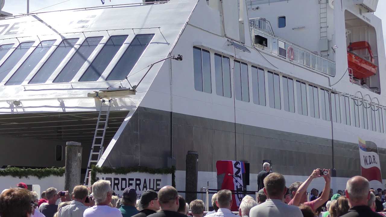 2018-06-08 Wyk auf Föhr Taufe der neuen Fähre 