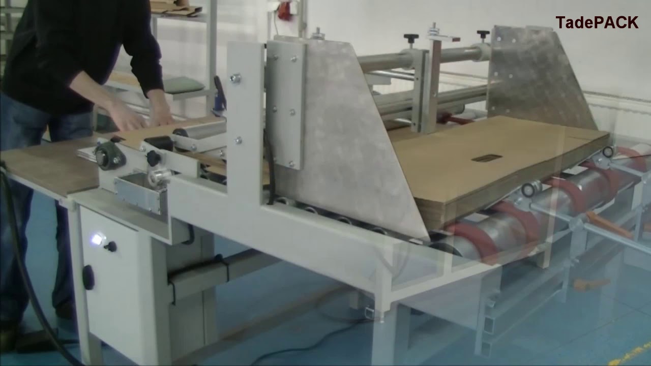 Półautomatyczny stół do sklejania pudeł z tektury falistej