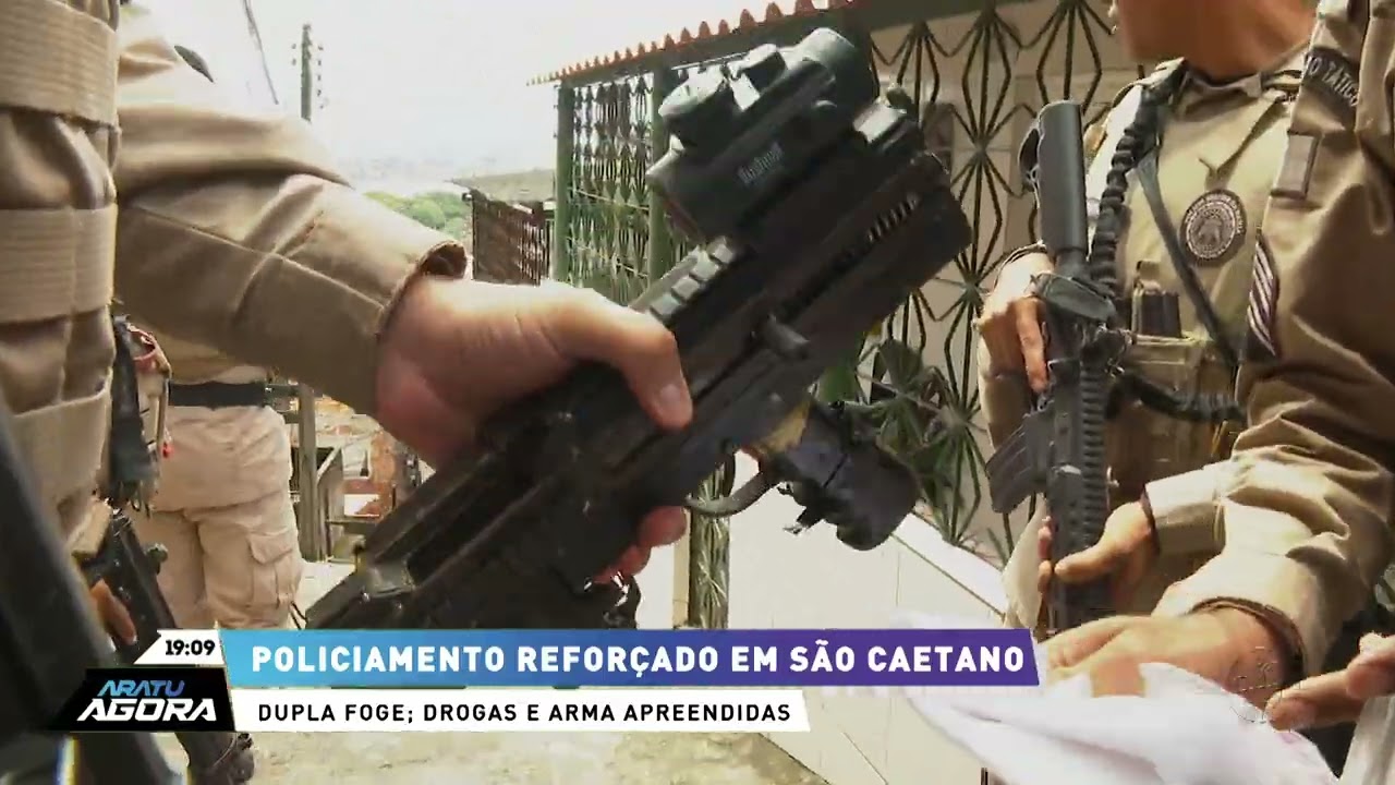 Policiamento reforçado em São Caetano: Dupla foge; drogas e arma apreendidas | ARATU AGORA |TV ARATU
