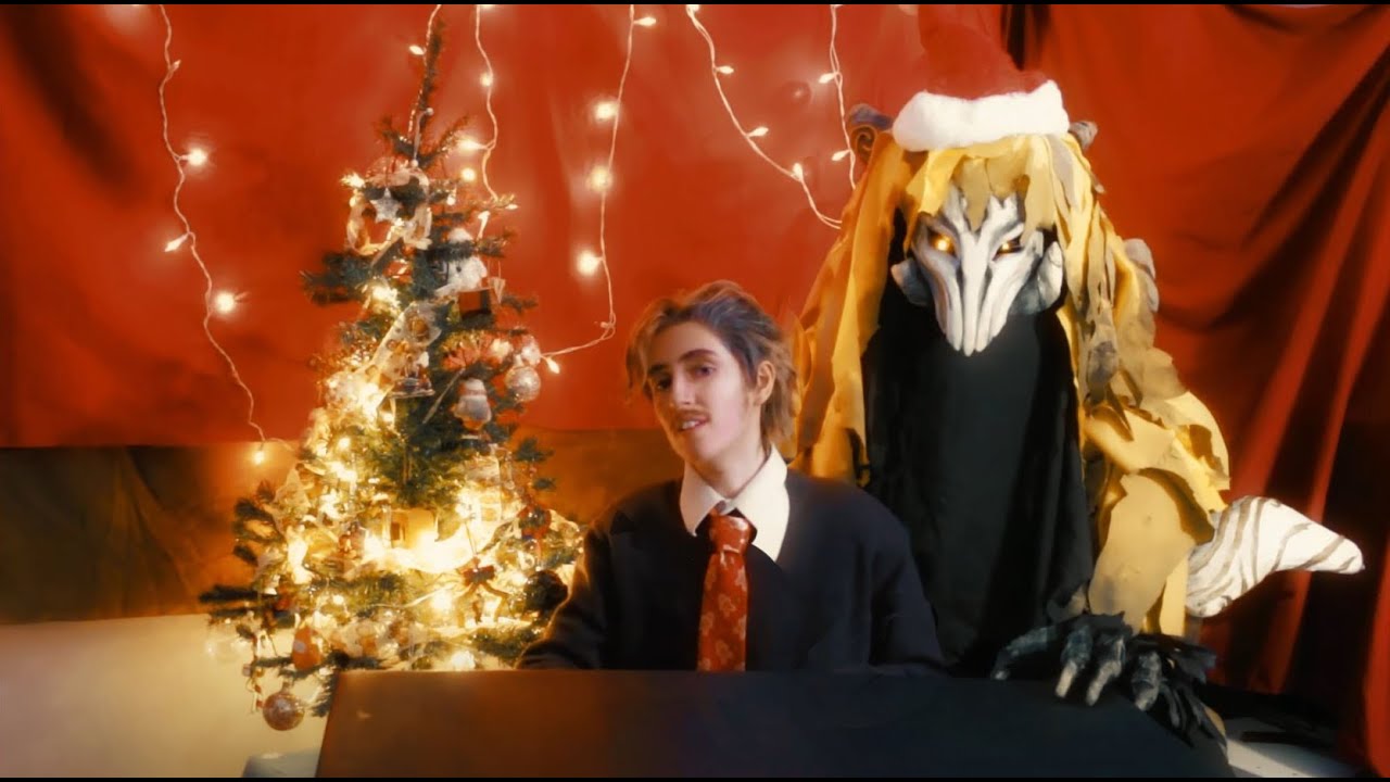 Benevolent Christmas - Cosplay skit