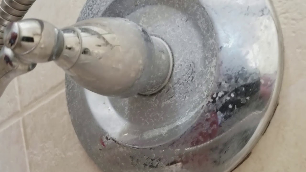 Hard water stain remove from glass shower door (Before.After)