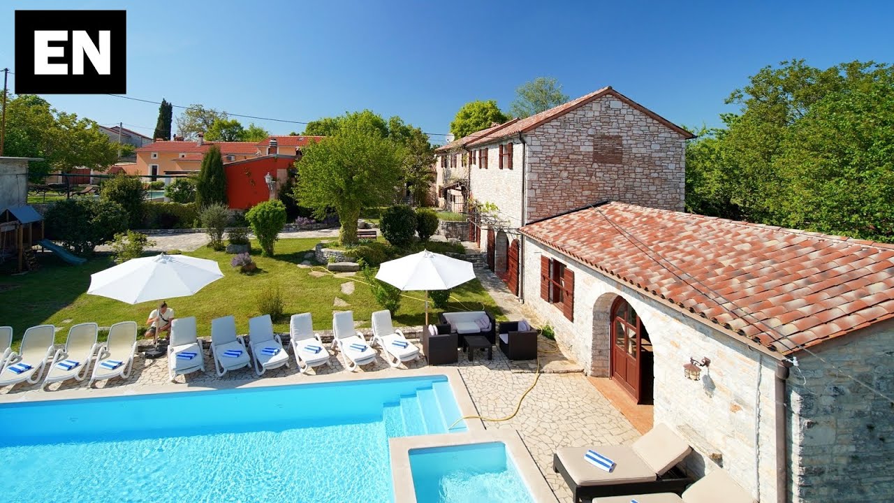 ◼️ Centuries-old Estate in Central Istria