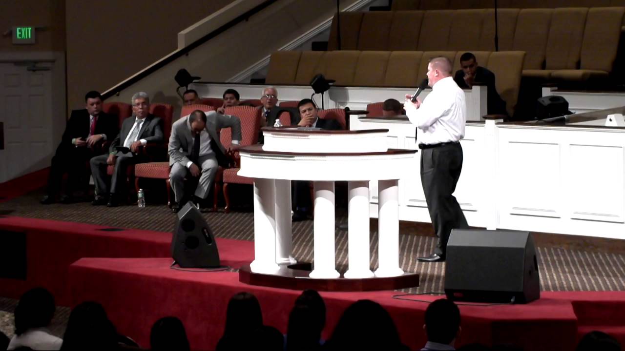 TDR NY Rev Ryan Crossley Tema  Vivimos en Nazareth