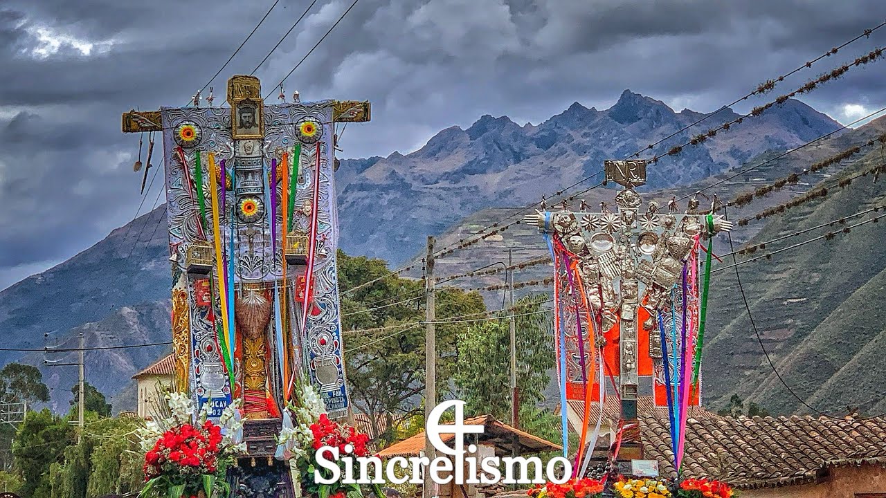 Retorno de las Cruces de Pentecostés, Yucay - Valle Sagrado de los Inkas. Junio 2025.