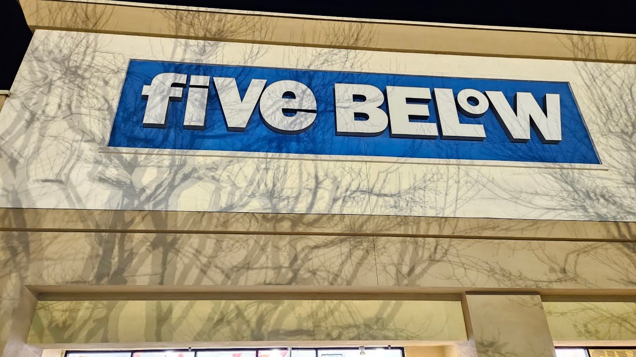 Ven te invito a caminar por la tienda 🚶‍♀️FIVE BELOW 😊