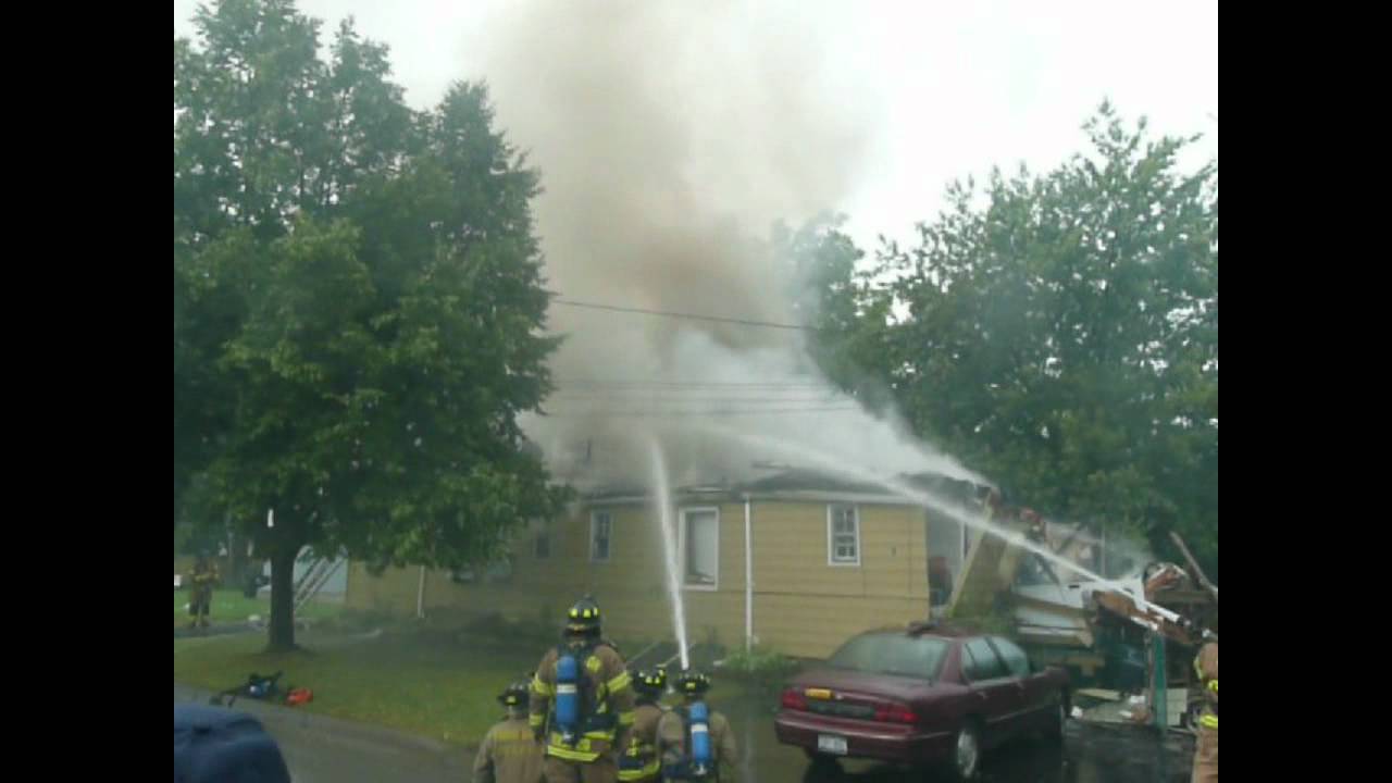 Sheridan Park FD Explosion Structure Fire - 9 Hale Ct