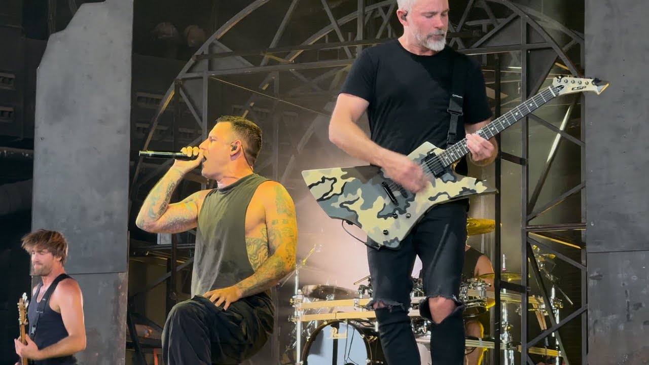 Parkway Drive - Bottom Feeder (Live, 4k) - Summer of Loud 7/1/25 Phoenix, AZ