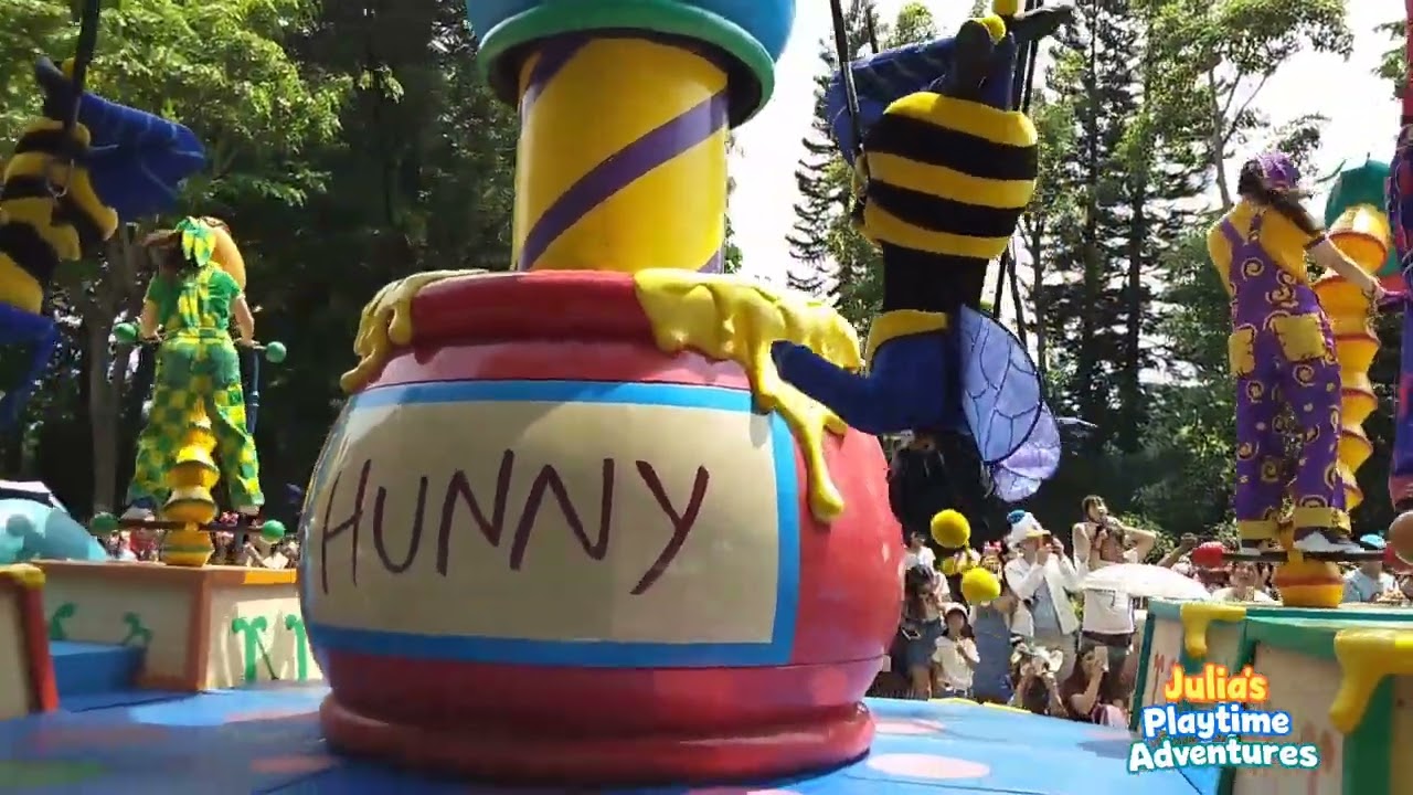 Hongkong Disneyland Parade - April 22, 2018