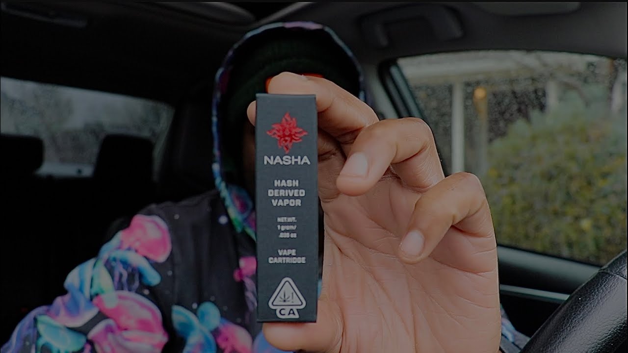 Trying A HASH ROSIN Cart On A RAINY DAY