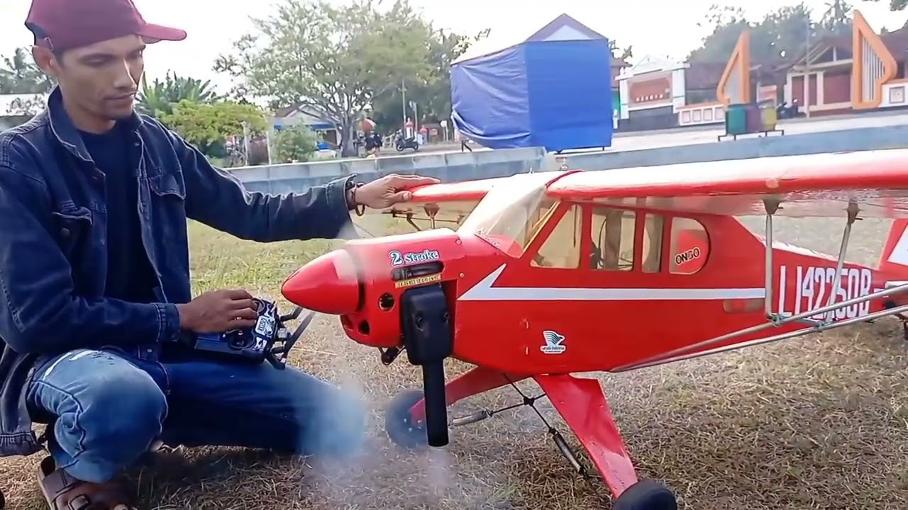 PESAWAT RC MESIN POTONG RUMPUT TES MEMAKAI SMOKE