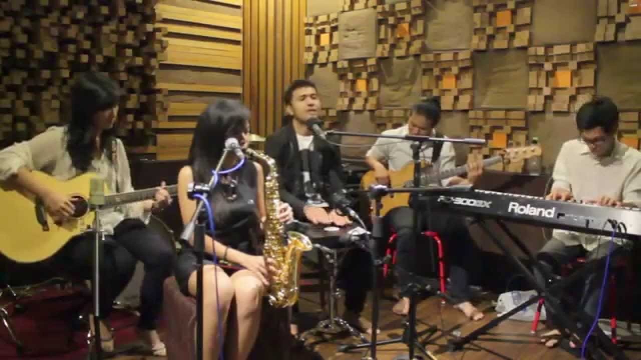 VEINS - Love Never Felt So Good (Cover)