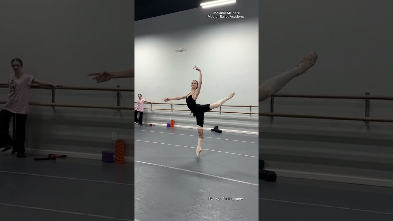 I CANT BELIEVE SHE CAN DO THIS 🫢😱 