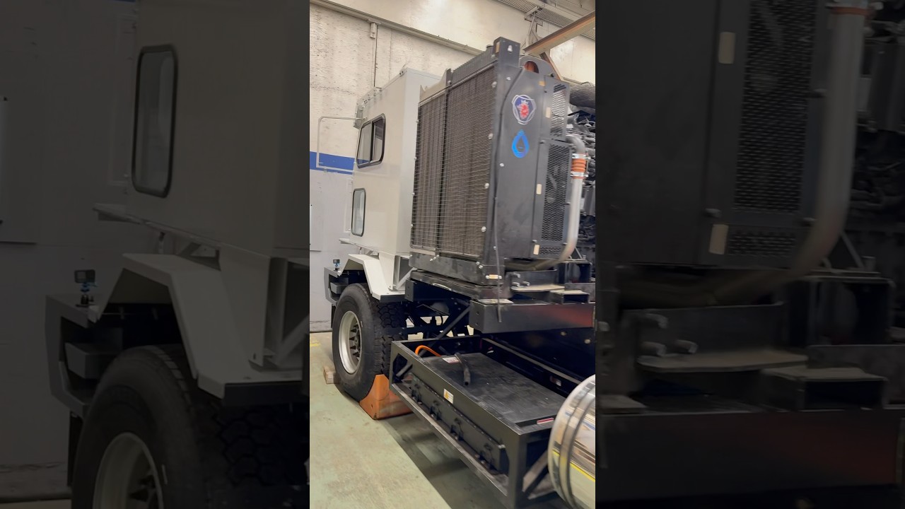 Cabover engine mounted