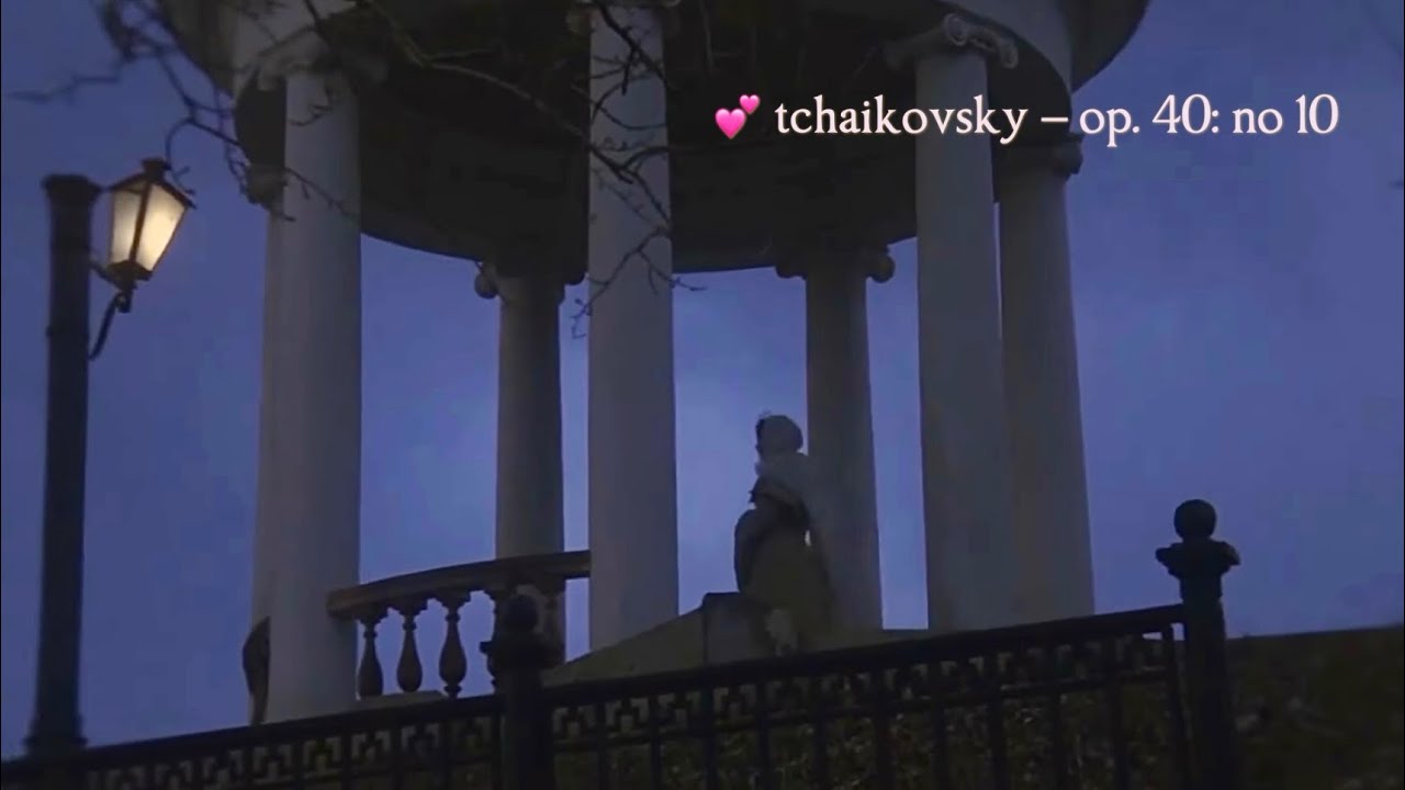 барышня; крестьянка