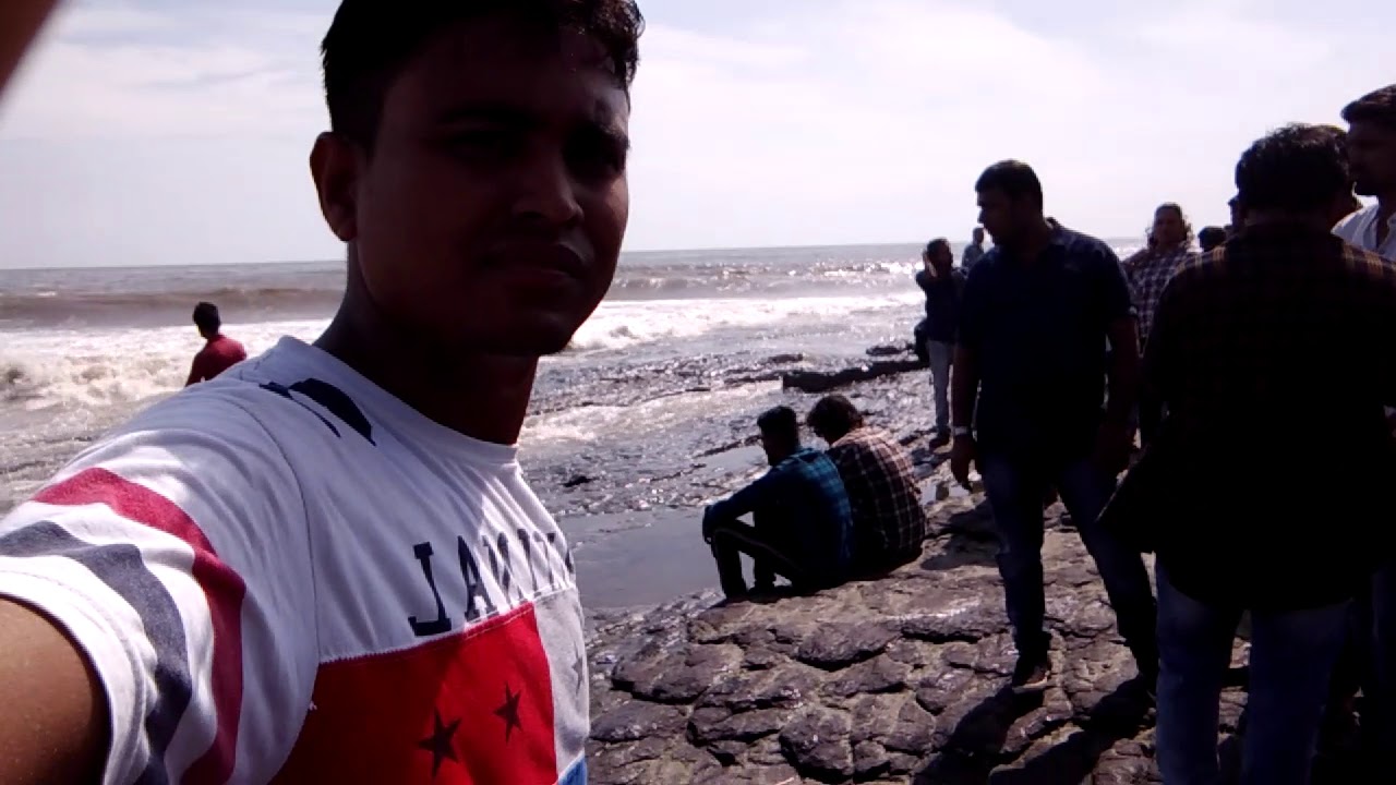 Mumbai Arab sagar Bandstand