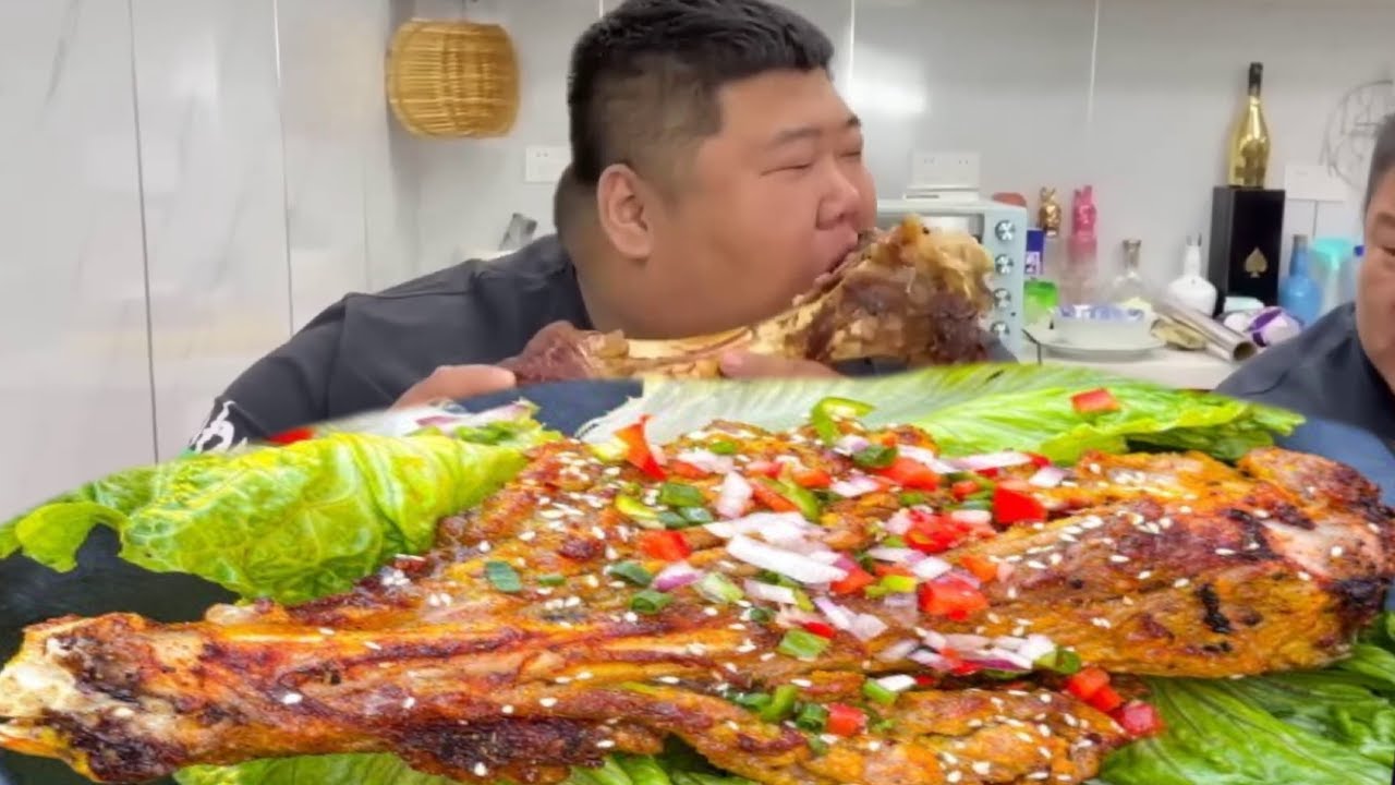 Monkey King's Charcoal Grilled Beef Leg! Slow-roasted over charcoal, the aroma is irresistible.