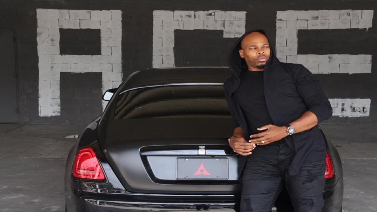 Antwuan Hill Speaks On Owning A Luxury Car Service & Black Entreprenuership