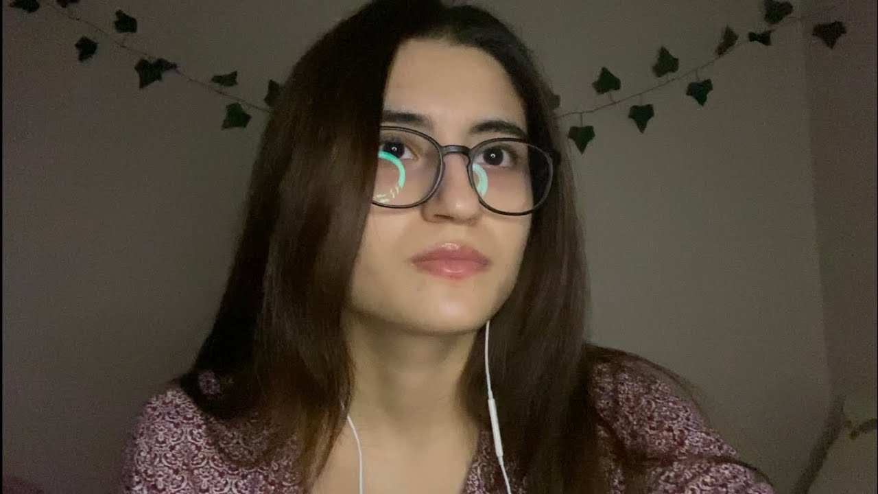 Anlaşılmayan Fısıltı Eşliğinde Kitap Okuyorum😴💤📚Türkçe Asmr (INAUDİBLE WHİSPERİNG ASMR)