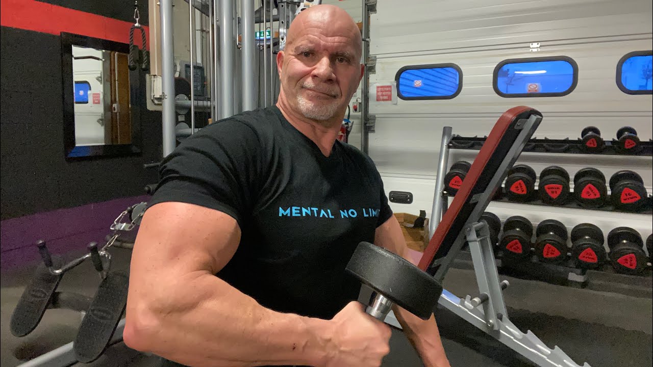 Pourquoi 90 minutes de Musculation par semaine suffisent pour être athlétique!